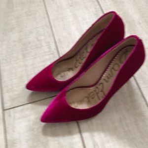 Hot pink velvet pumps
